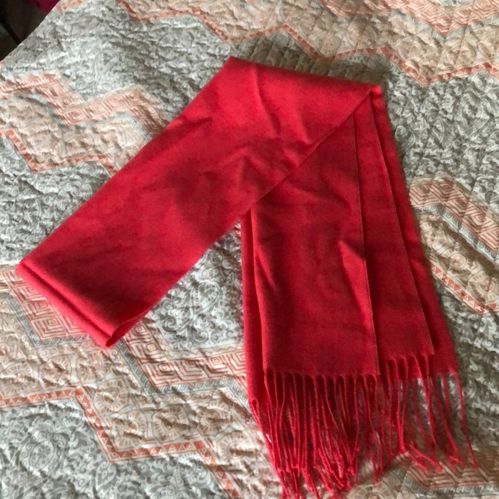 Never worn scarf